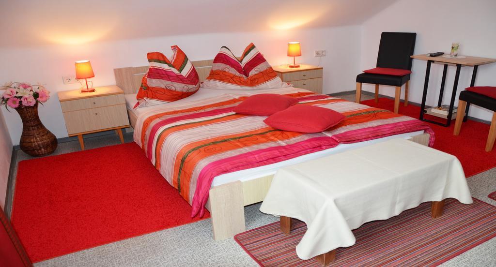 Gasthof-Pension Karawankenblick Pörtschach am Wörthersee Extérieur photo